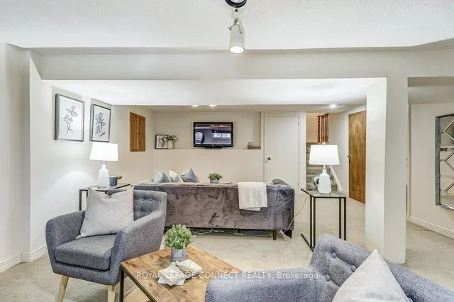 Additional image 31 of 19 Rodarick Dr