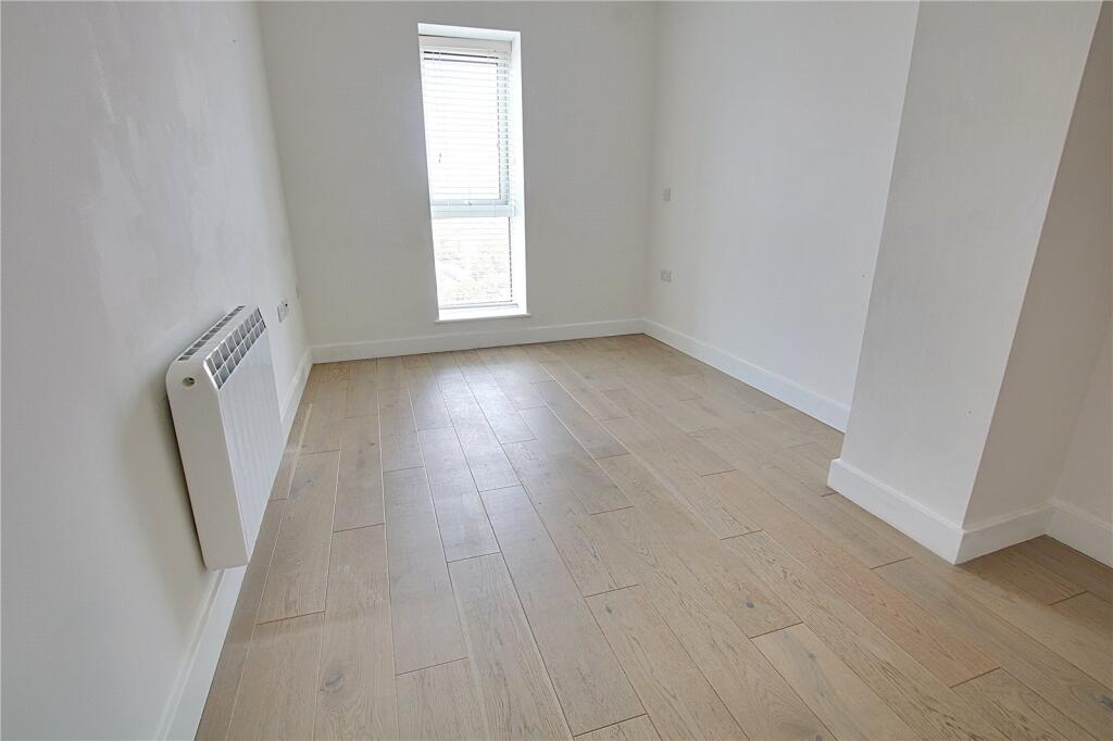 Additional image 5 of Skyline Apartments, 1 The Causeway, Worthing, West Sussex, BN12