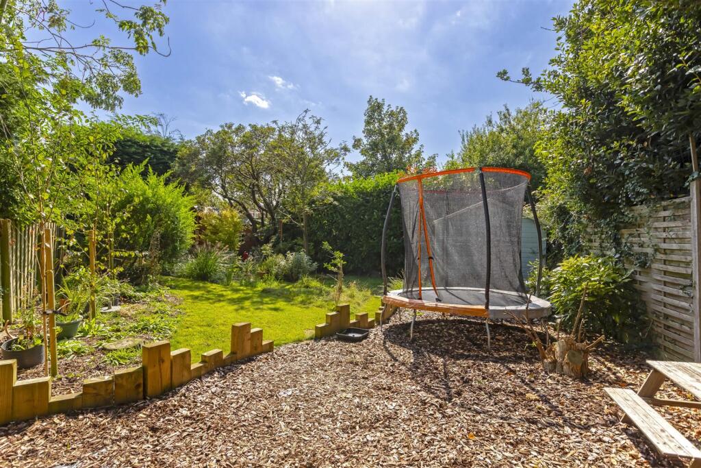 Additional image 20 of Ryecroft Gardens, Goring-By-Sea, Worthing