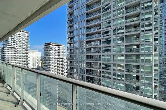 Additional image 18 of 2221 Yonge St Unit 2006