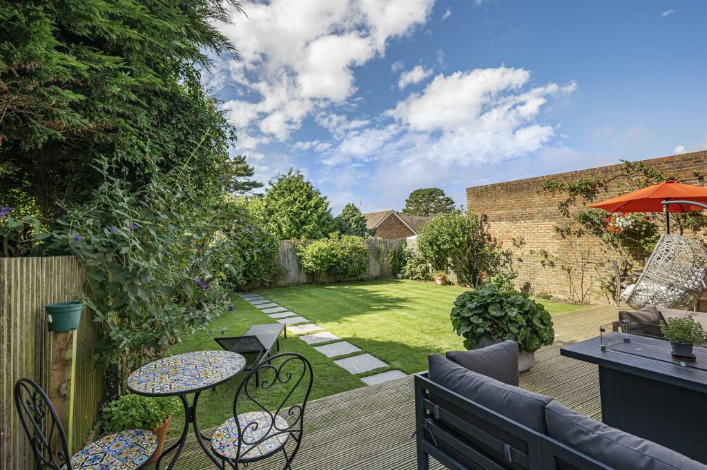 Additional image 4 of Newick Close, Seaford