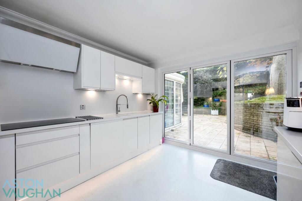 Additional image 6 of Wanderdown Close, Ovingdean, Brighton