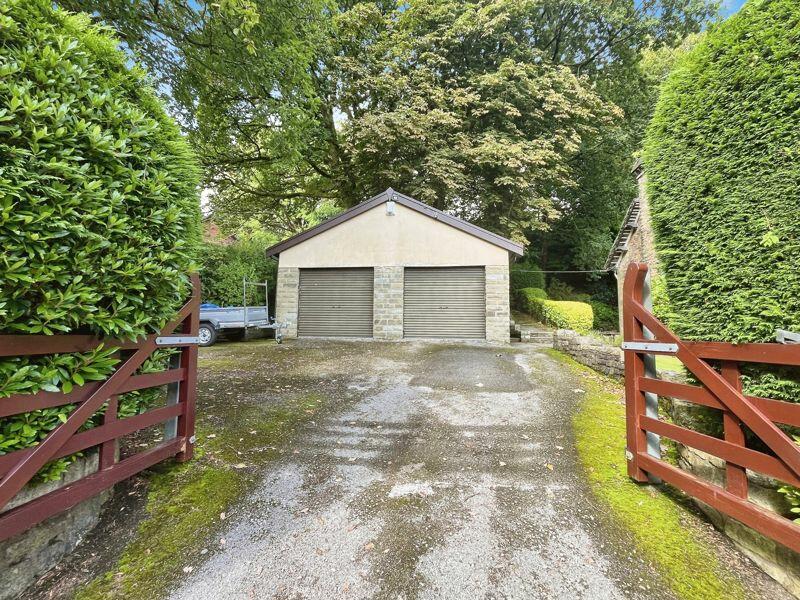 Additional image 18 of Woodsleigh Cottage, Lady Bridge Lane, Heaton