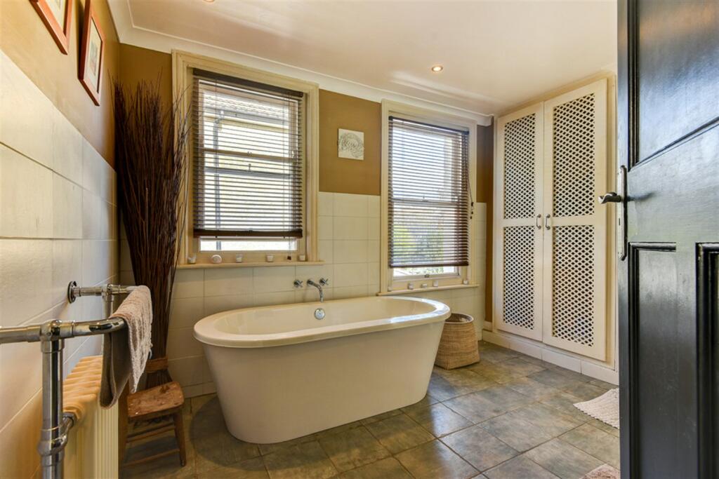 Additional image 20 of Navarino Road, Worthing, BN11