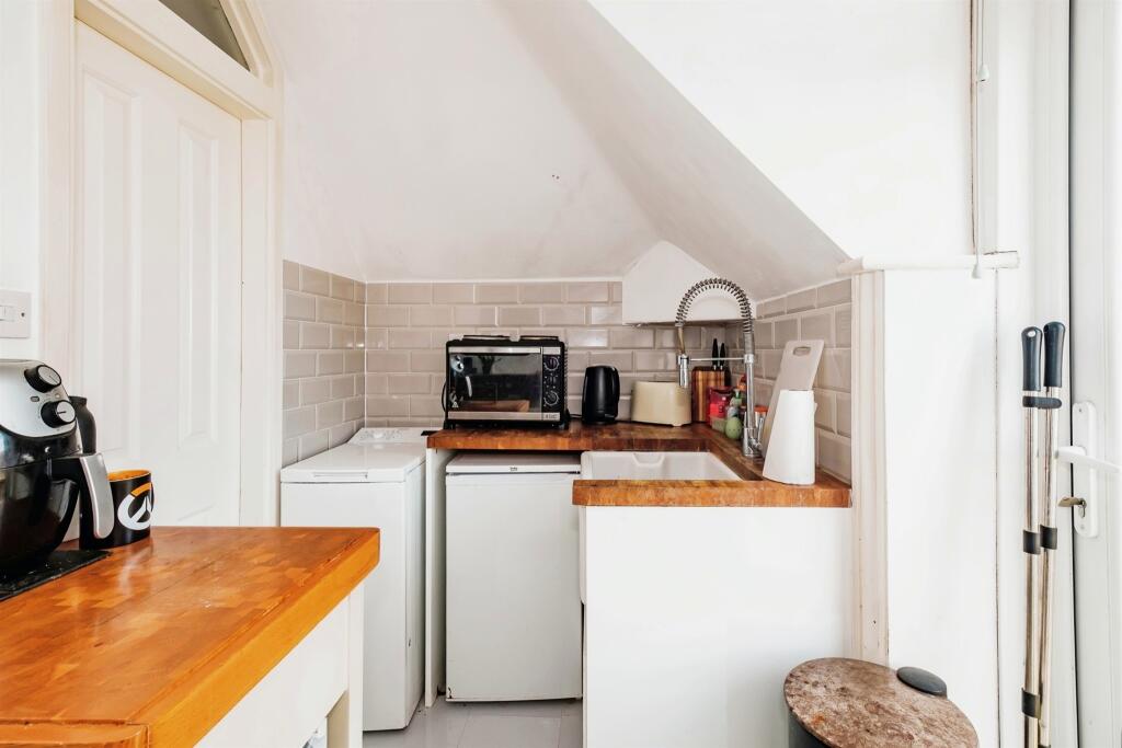 Additional image 8 of Third Avenue, Hove