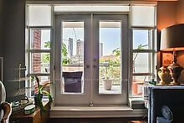 Additional image 4 of 9 Burnhamthorpe Cres Unit 401