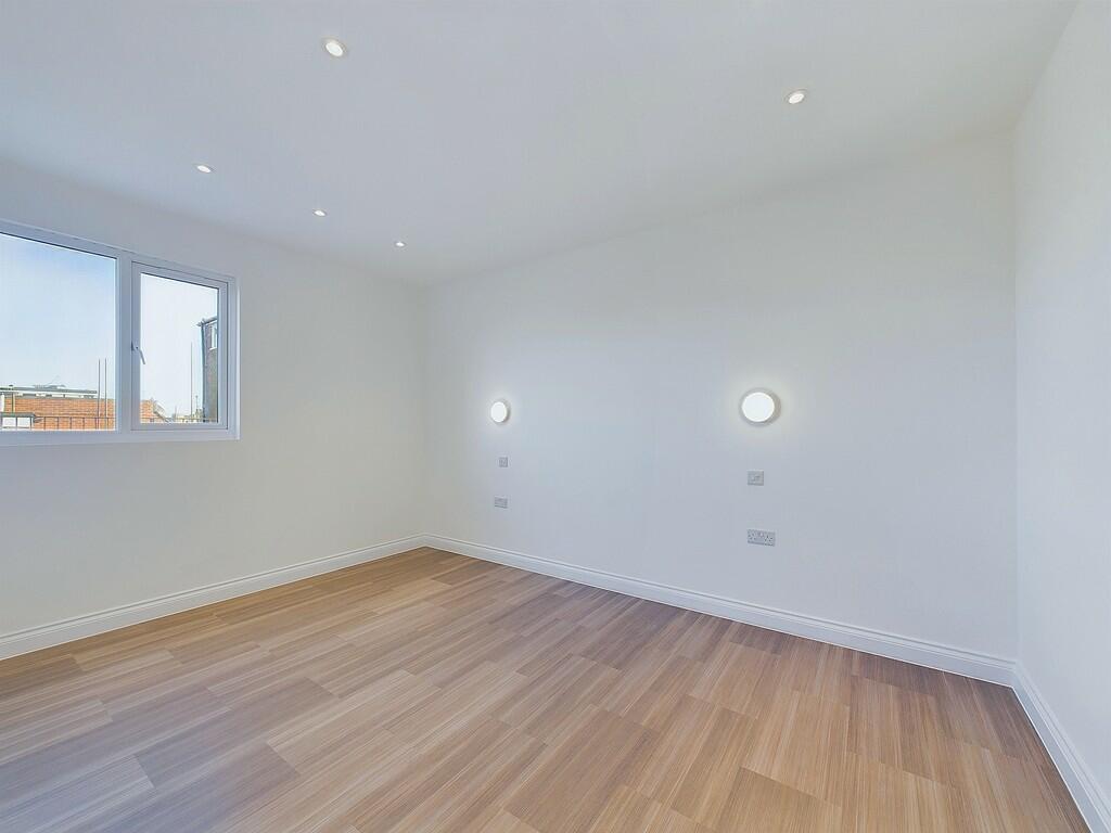 Additional image 8 of Oceanview Heights, Montague Place, Worthing, BN11 3FU