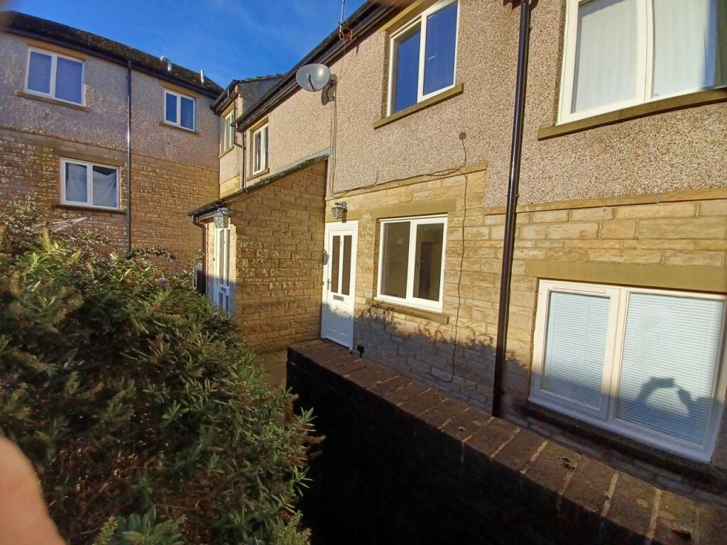 Additional image 6 of The Courtyard, Horton Bank Top, Bradford