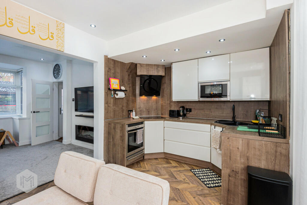 Additional image 4 of Oxford Grove, Bolton, Greater Manchester, BL1 3AN