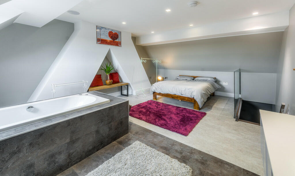 Additional image 9 of Bond Street, Arundel