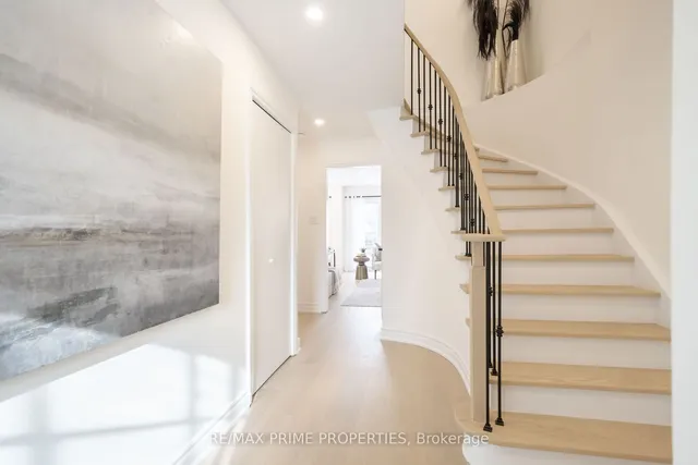 Additional image 2 of 33 Cathy  Jean Cres