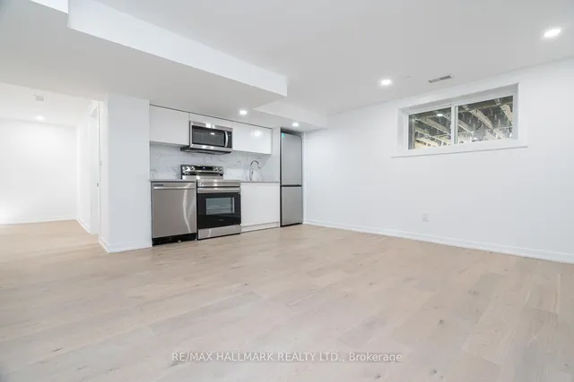 Additional image 28 of 118 Clifton Ave