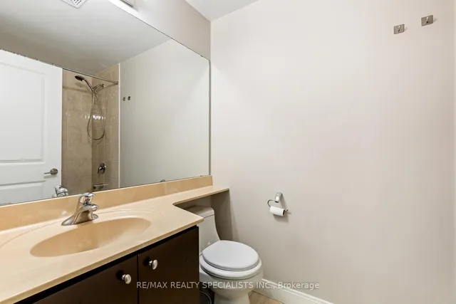 Additional image 5 of 50 Absolute Ave Unit 909