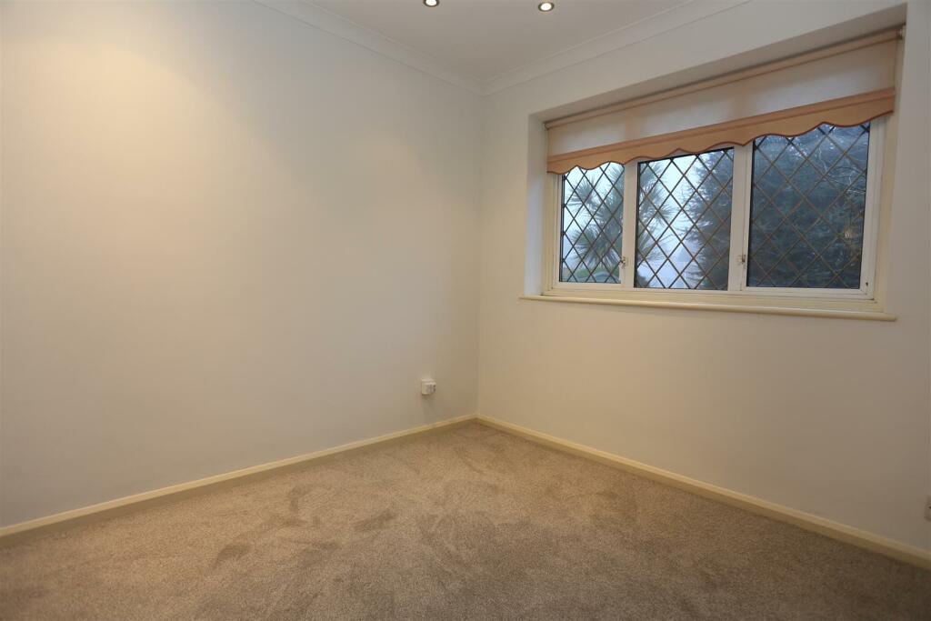 Additional image 28 of Crescent Drive South, Brighton