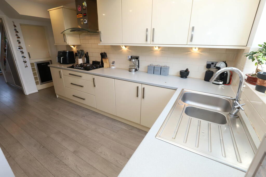 Additional image 7 of Fieldhead Avenue, Bury, BL8 2LZ