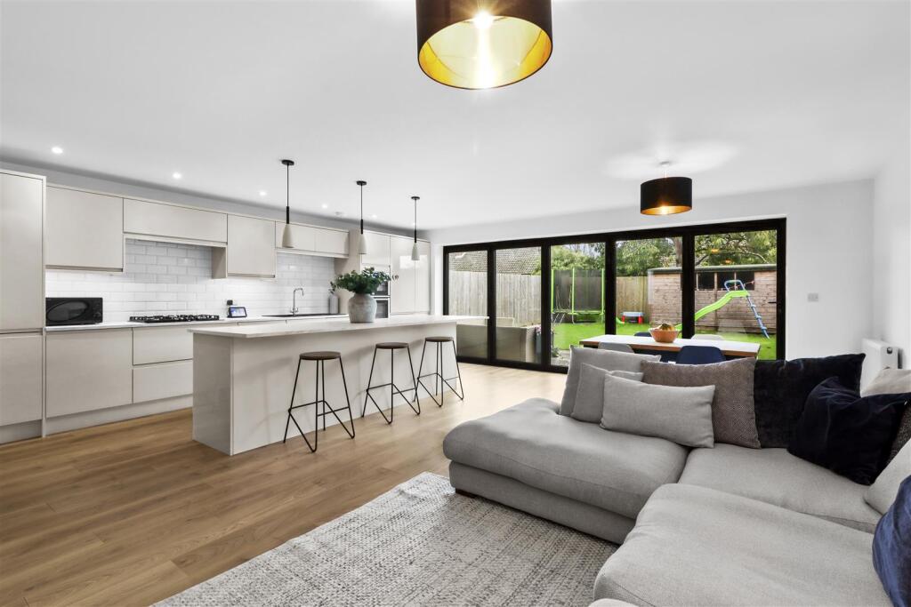 Additional image 20 of Dymchurch Close, Seaford