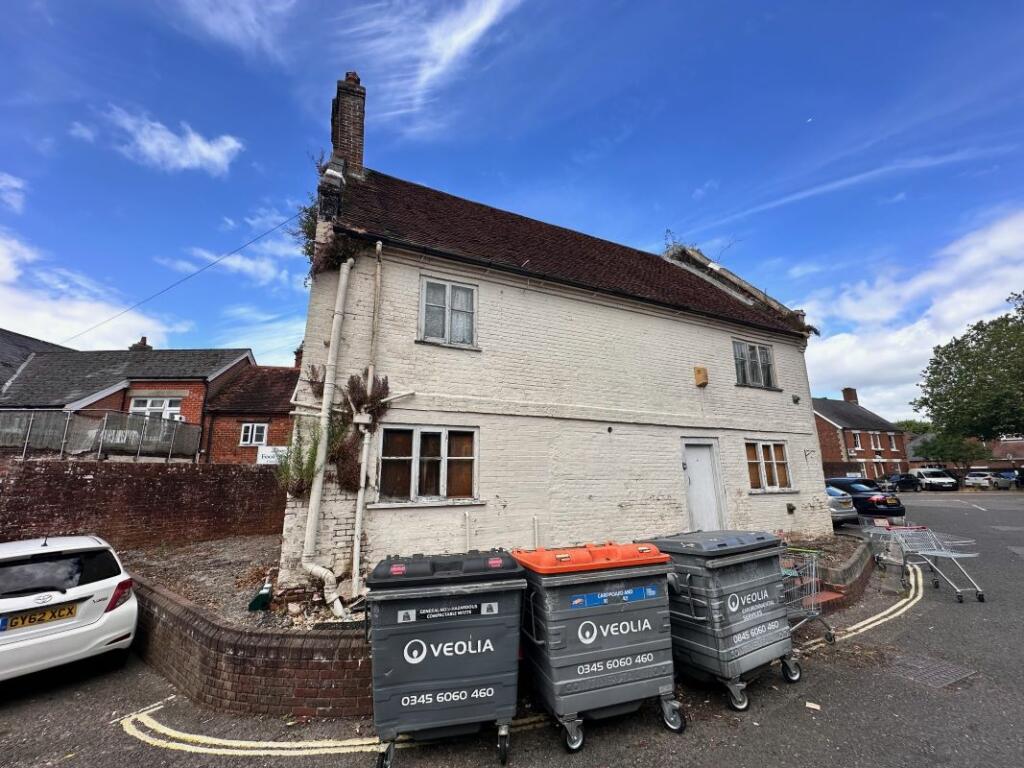 Additional image 2 of Unit 6 Northumberland Court, High Street, Ringwood, Hampshire, BH24 1AG