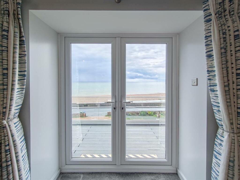 Additional image 13 of SEAFORD SEAFRONT