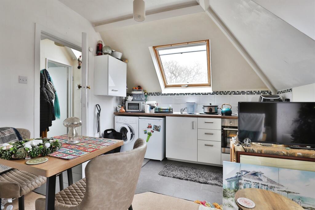 Additional image 15 of Stourcliffe Avenue, Bournemouth