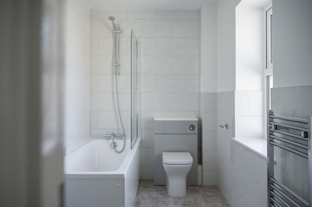 Additional image 20 of Clarendon Road, Christchurch, BH23