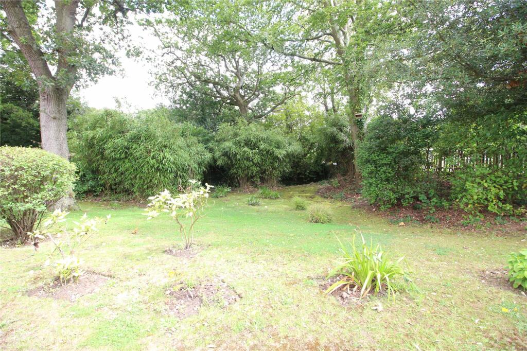 Additional image 17 of Lavender Walk, Highlands Road, Barton On Sea, BH25