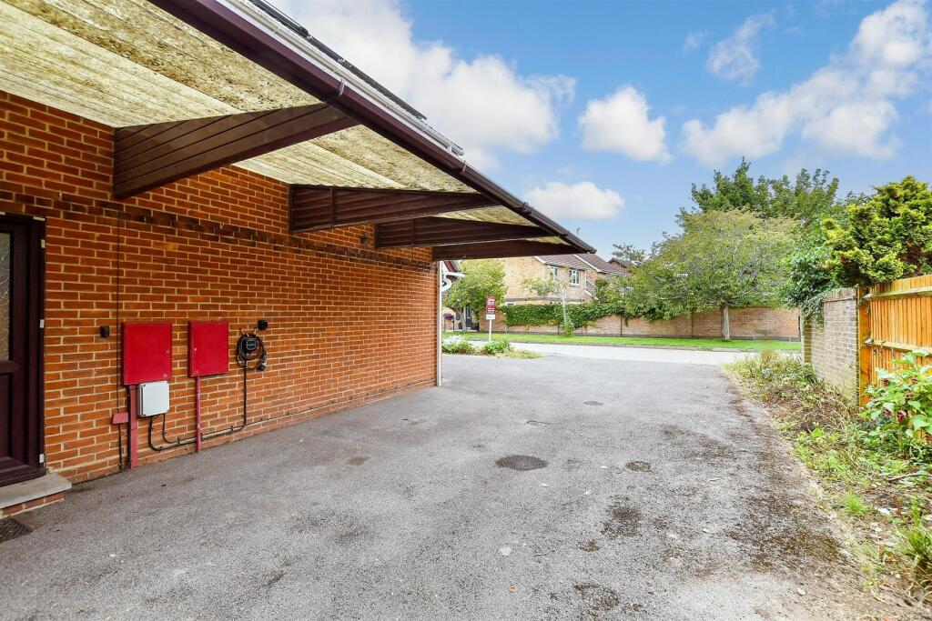 Additional image 4 of The Faroes, Littlehampton, West Sussex