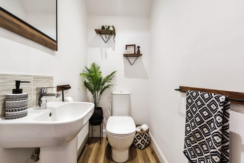 Additional image 7 of Holmwood Way, Littlehampton, BN16