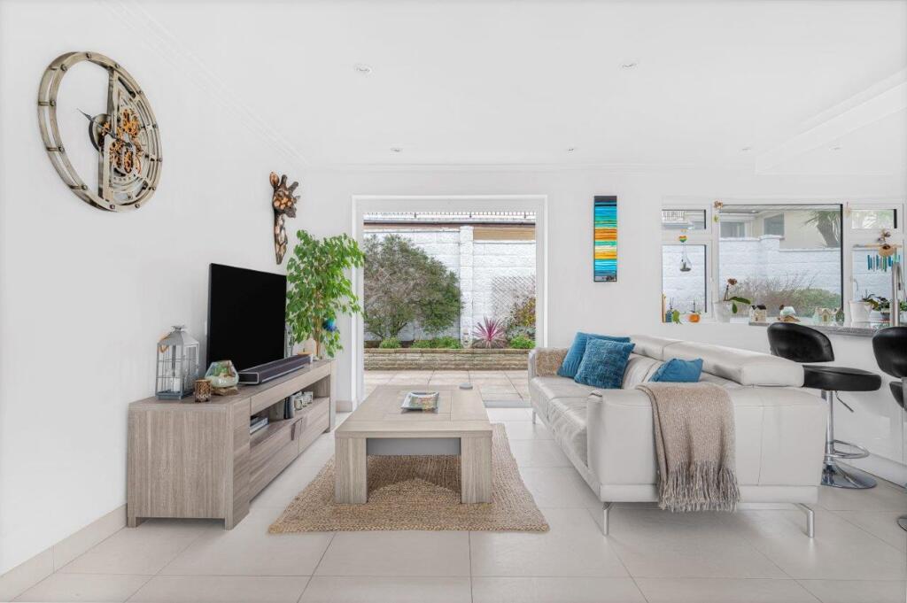 Additional image 15 of Marine Drive, Saltdean, BN2 8AA