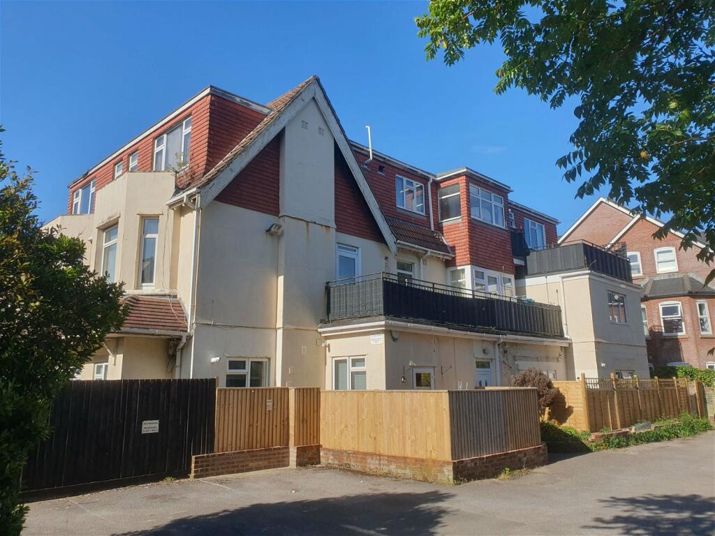 Additional image 9 of Sea Road, Boscombe, Bournemouth, BH5 1DF