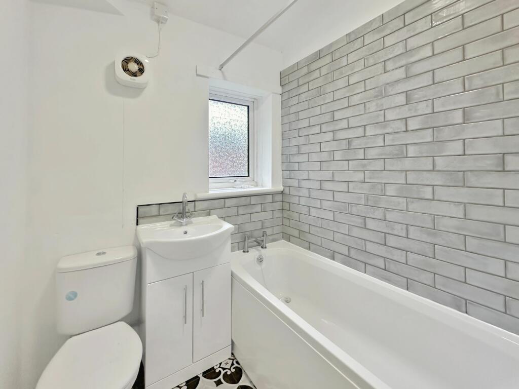 Additional image 11 of Leverhulme Avenue, Bolton