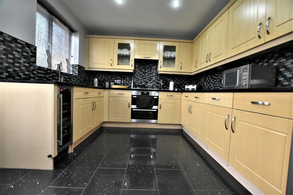 Additional image 15 of Laurel Avenue, Bolton