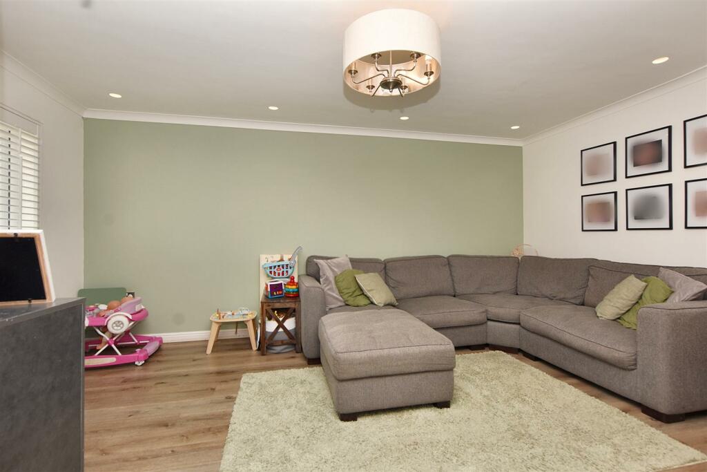 Additional image 4 of Eden Close, Stone Cross, Pevensey