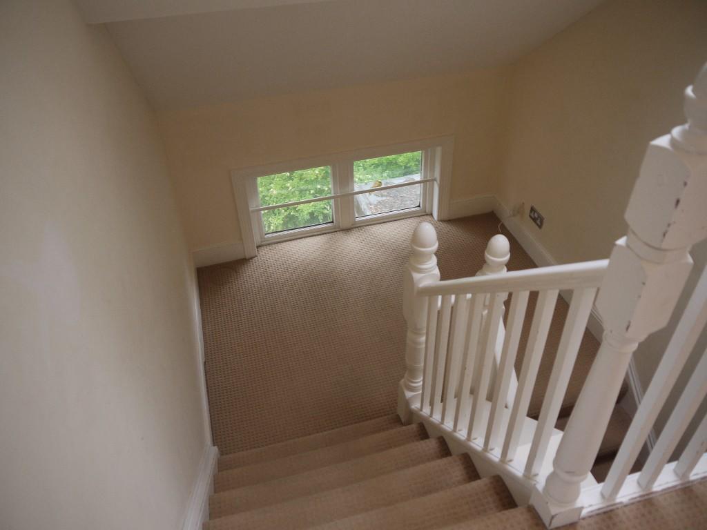 Additional image 5 of 2 Double Bedroom Student Maisonette - Rushton Crescent