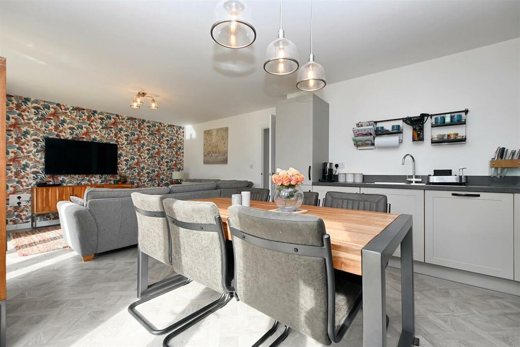 Additional image 7 of Pendine Gardens, Eastbourne