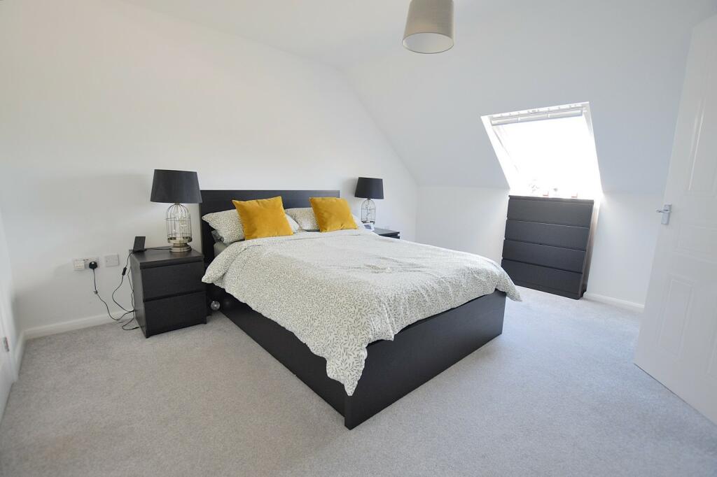 Additional image 8 of Bramshaw Way, New Milton, Hampshire. BH25 7ST