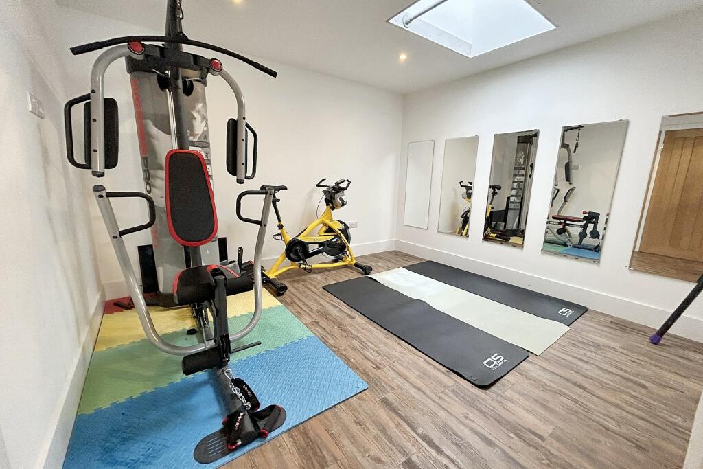 Additional image 13 of Sandford