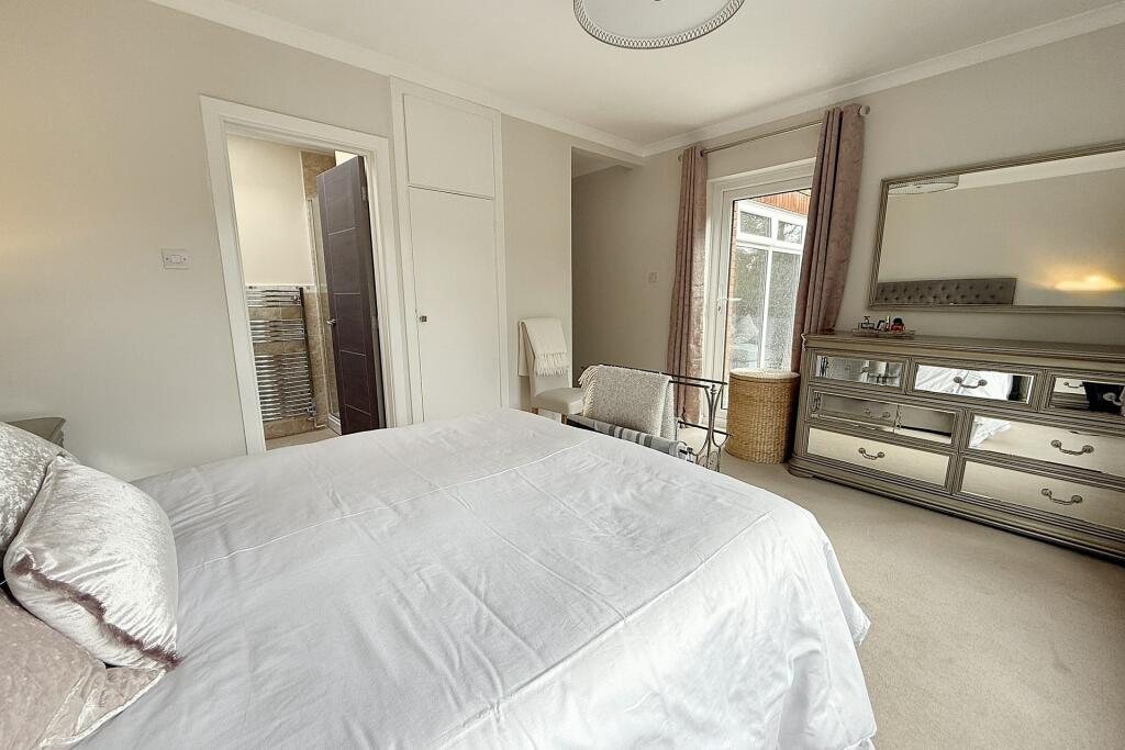 Additional image 10 of Golf Links Road