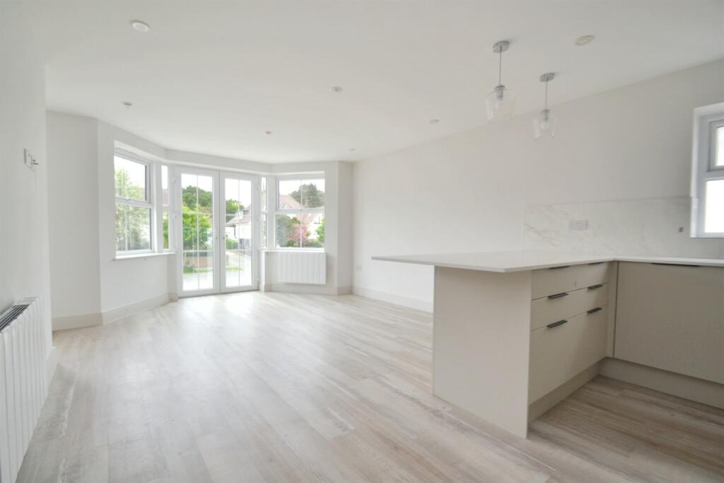 Additional image 17 of Broadstone