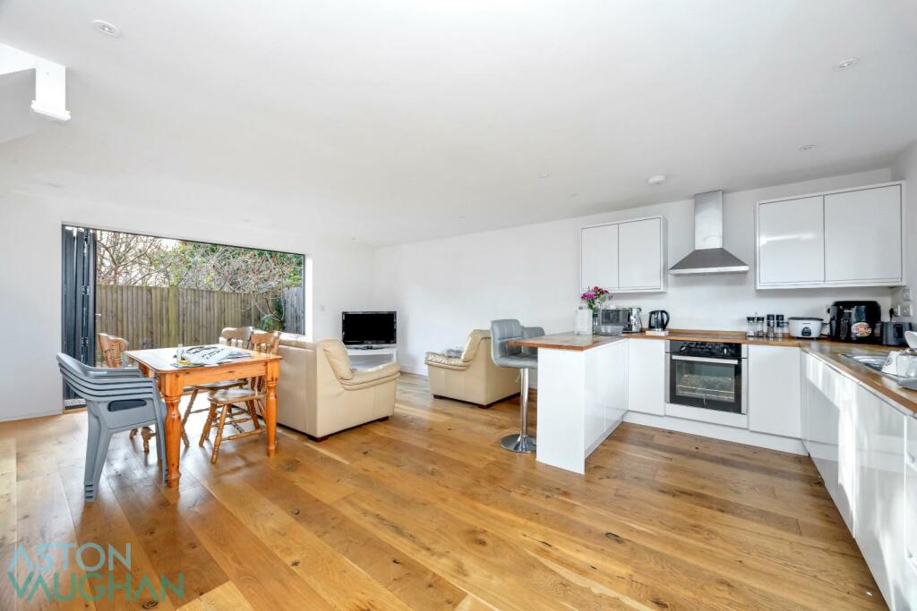 Additional image 12 of Woodbourne Avenue, Brighton