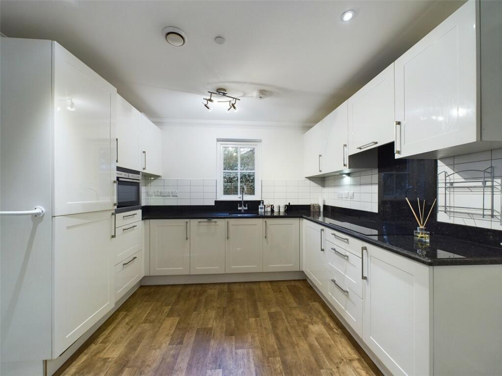 Additional image 4 of High Street, Christchurch, Dorset, BH23