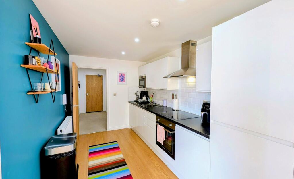 Additional image 18 of Brighton Road, Shoreham, BN43