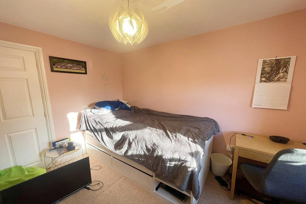 Additional image 15 of Ferndown