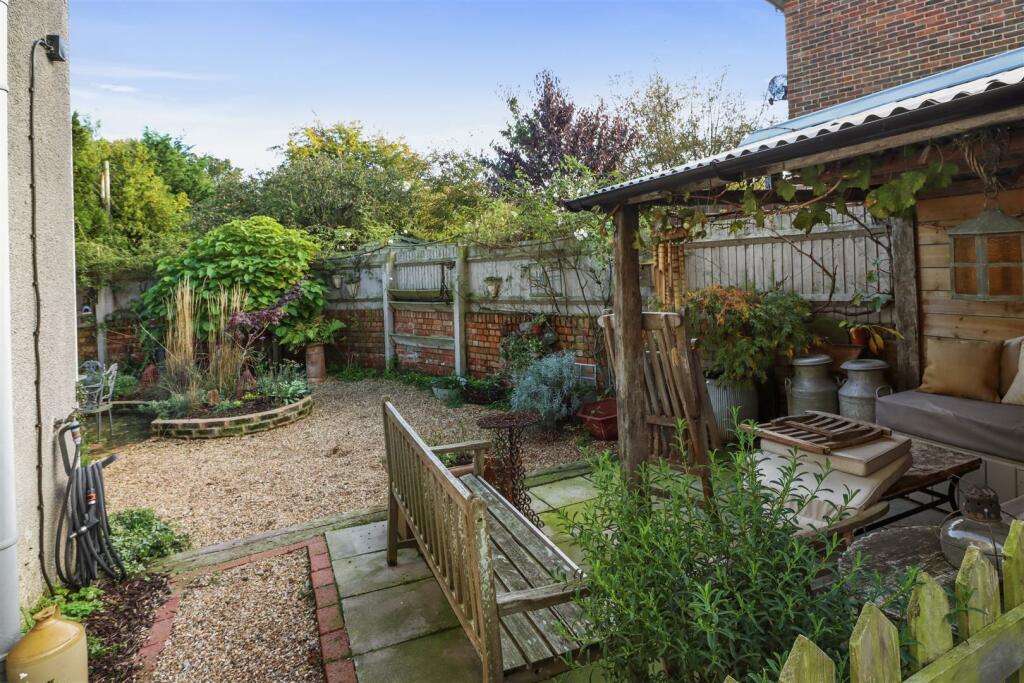 Additional image 27 of Windsor Road, Hailsham