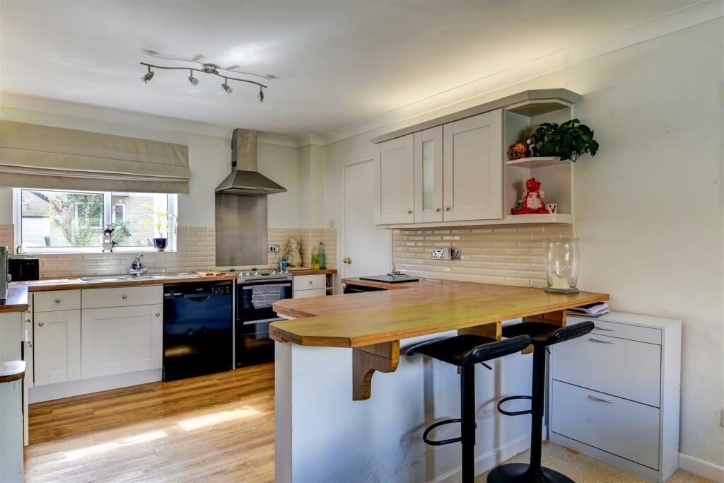 Additional image 10 of Farnefold Road, Steyning