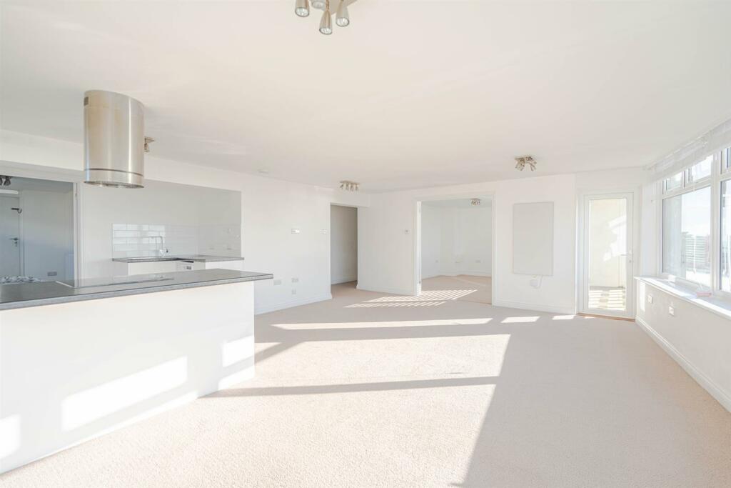 Additional image 8 of Boscombe Cliff Road, Bournemouth