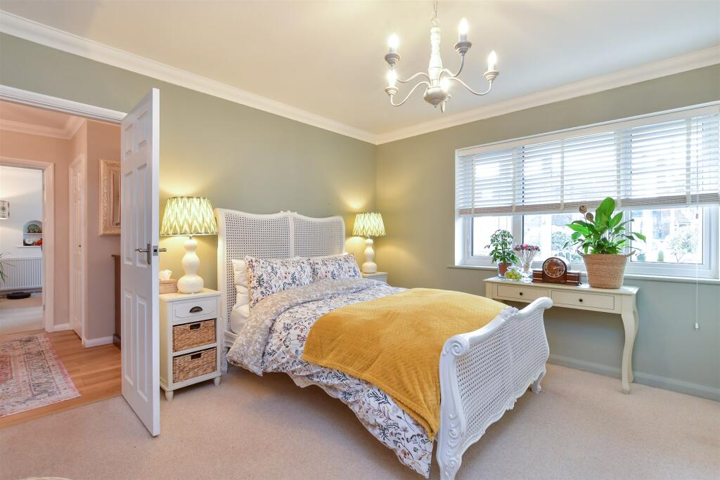 Additional image 6 of Alinora Avenue, Goring By Sea, Worthing, West Sussex