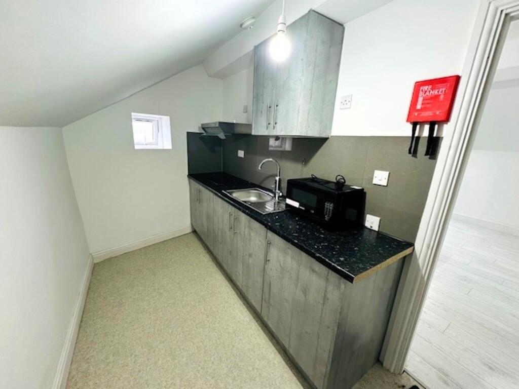 Additional image 8 of Flat 3, 4 Bertrand Road