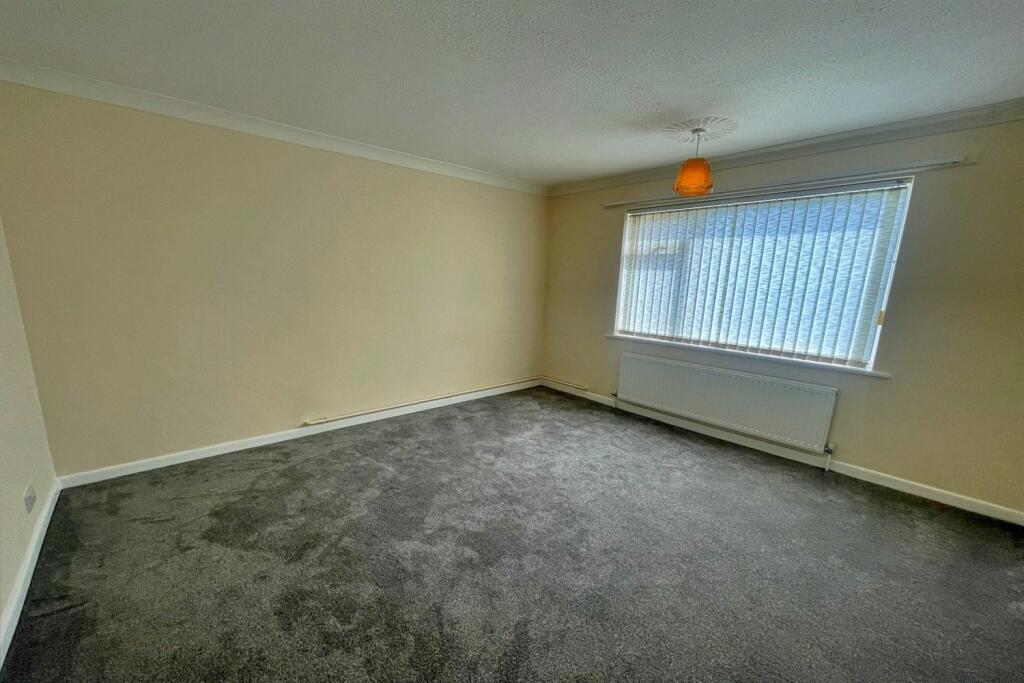 Additional image 4 of Ferndown