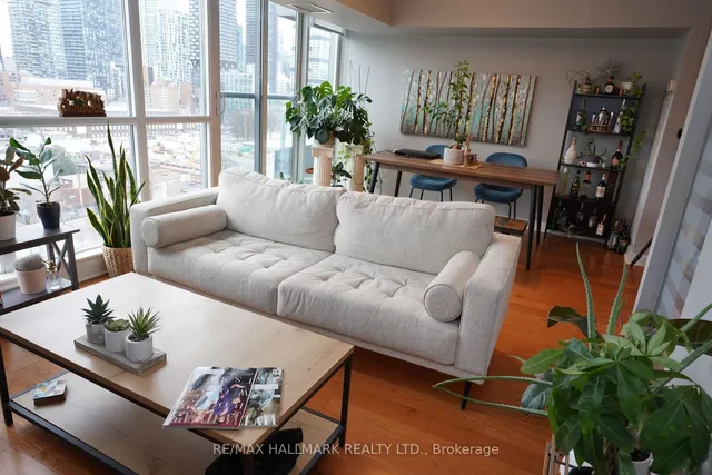 Additional image 4 of 320 Richmond St Unit 1207