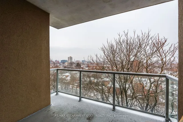 Additional image 22 of 467 CHARLTON Ave Unit 305